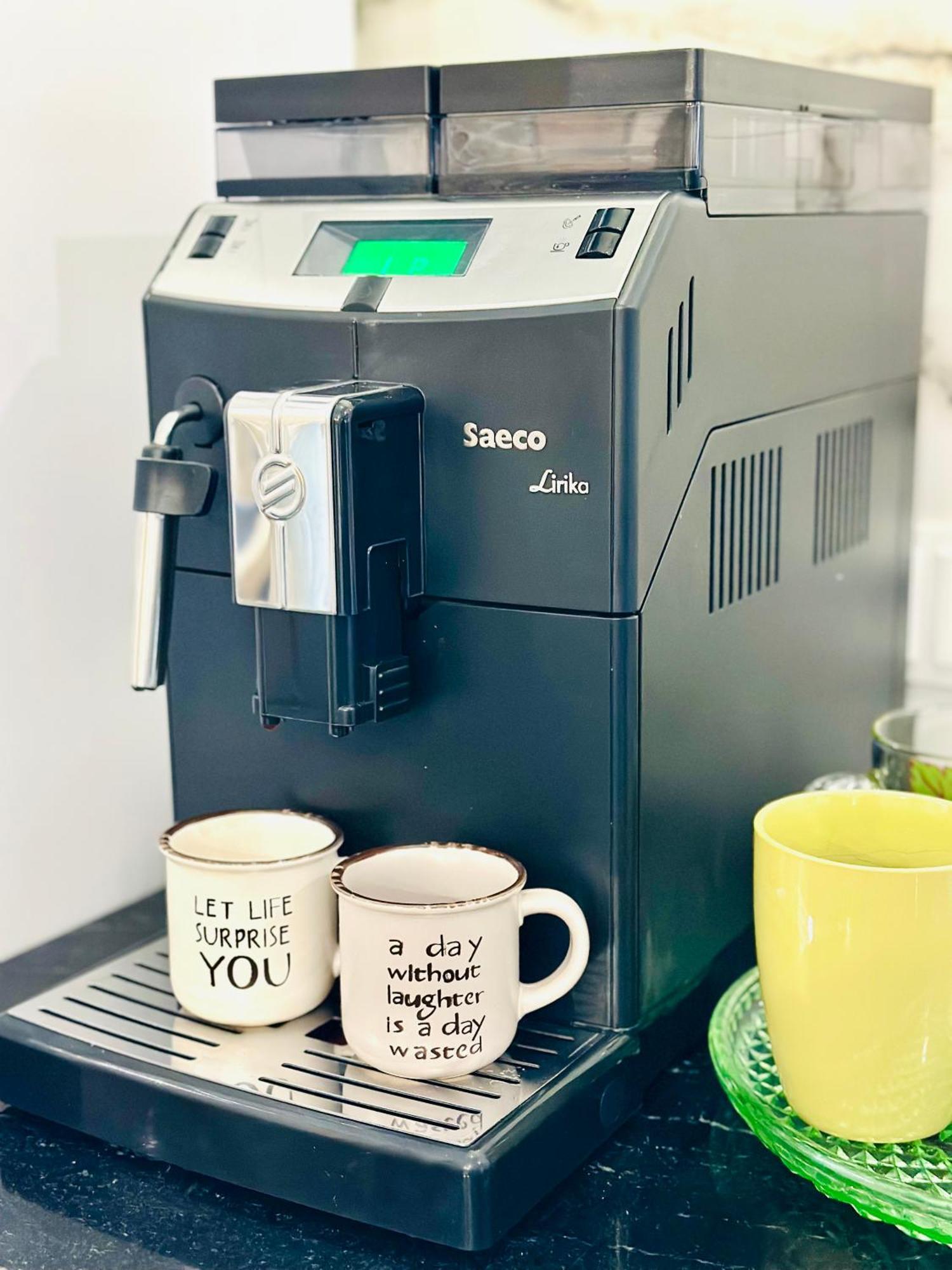 Comfortable Apartments With A Coffee Machine In The City Centre, Zlata Plaza Rivne Ngoại thất bức ảnh